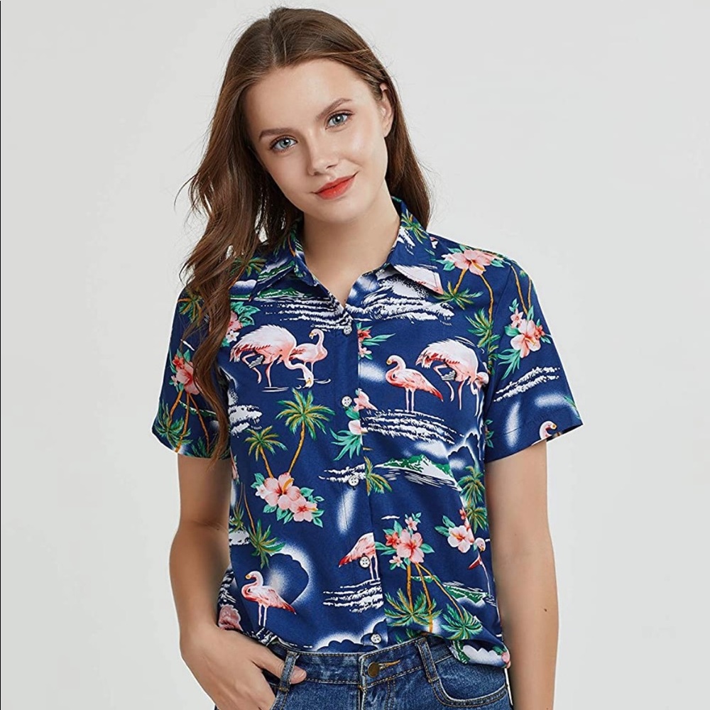 Women’s Hawaiian shirt